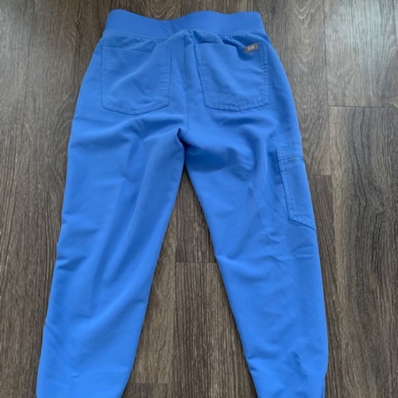 Figs Zamora Jogger Scrub Pant Ceil Blue - Picture 2 of 2
